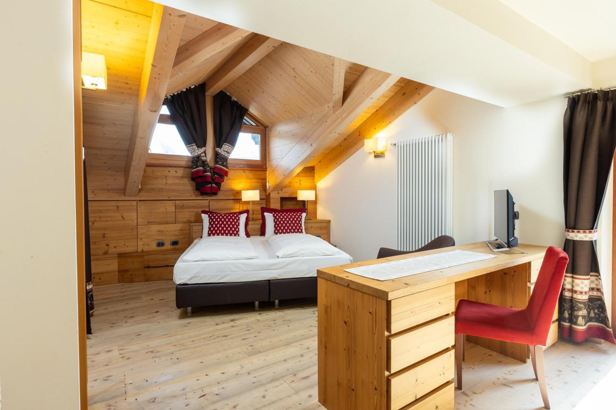 Hotel Cardo Isolaccia Eksteriør billede