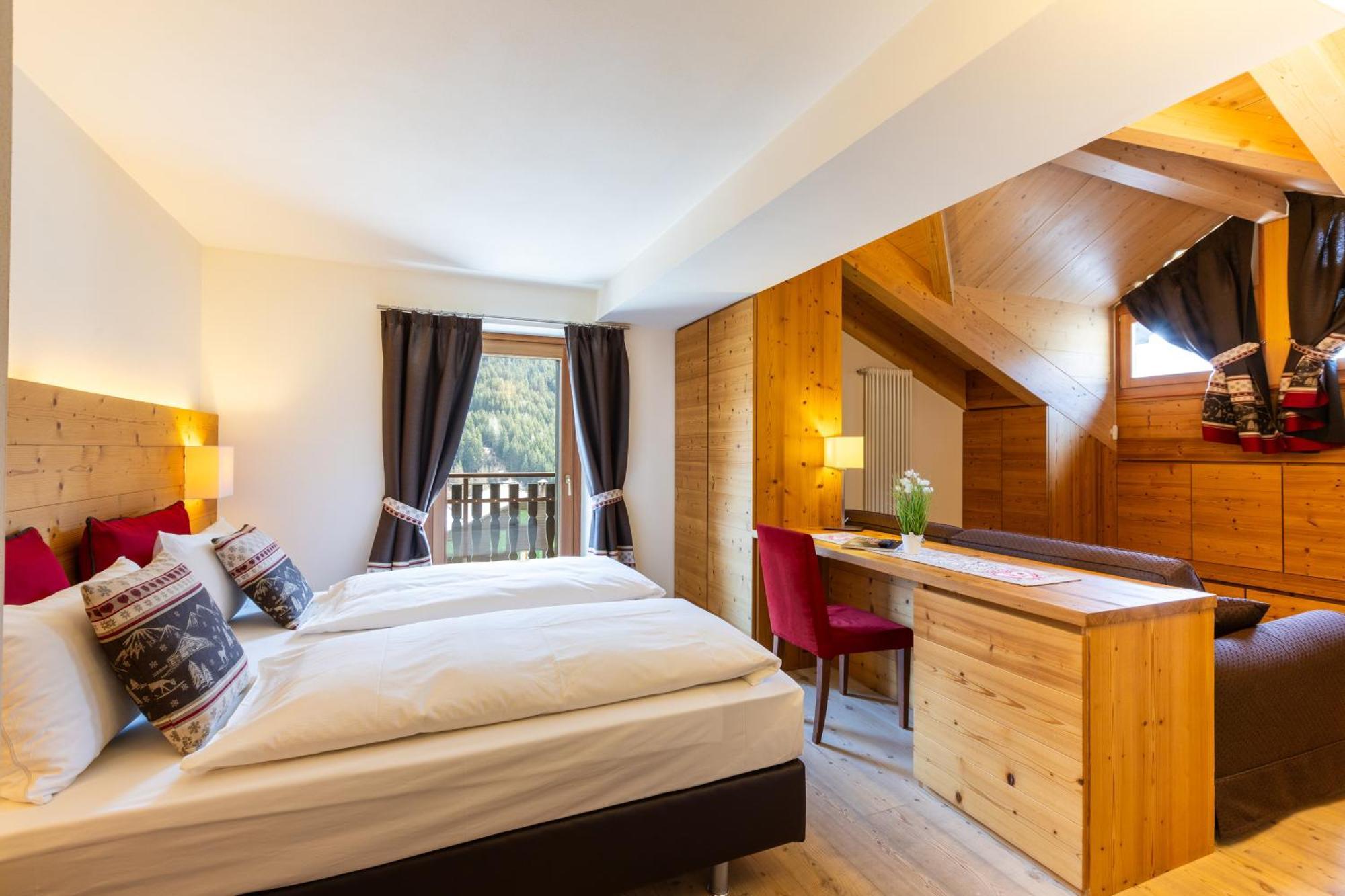Hotel Cardo Isolaccia Eksteriør billede