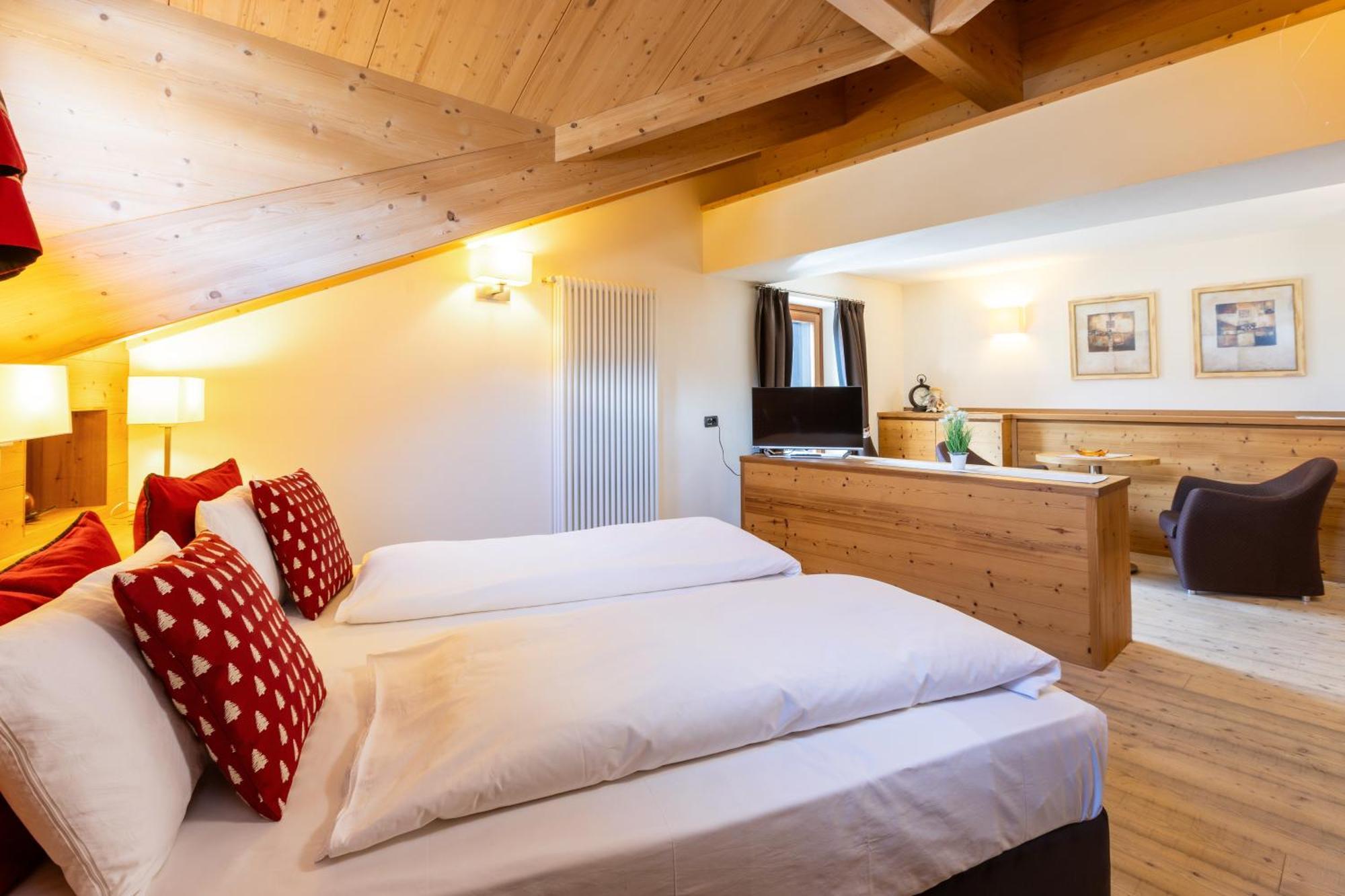 Hotel Cardo Isolaccia Eksteriør billede