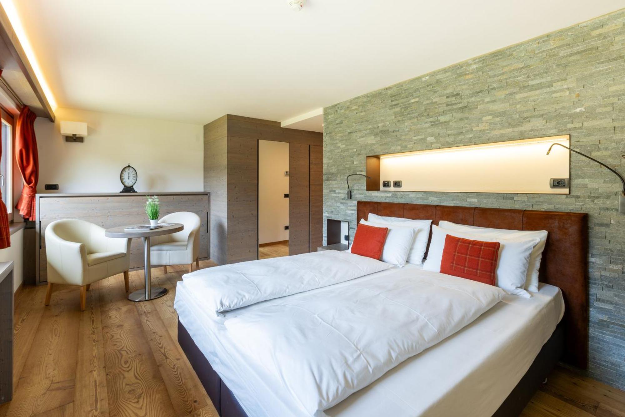 Hotel Cardo Isolaccia Eksteriør billede