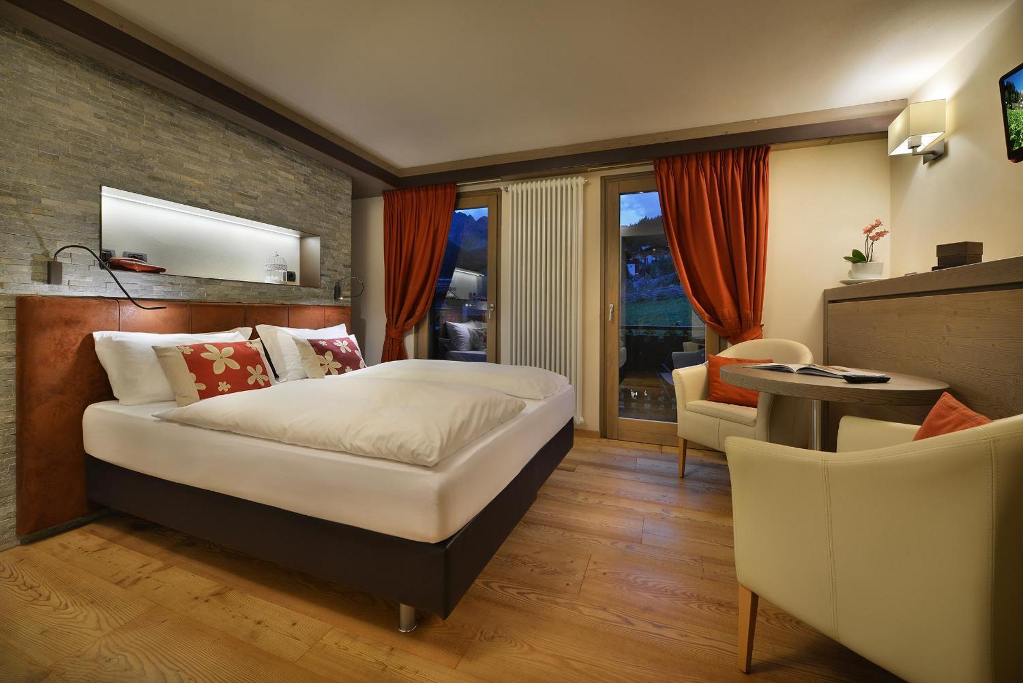 Hotel Cardo Isolaccia Eksteriør billede