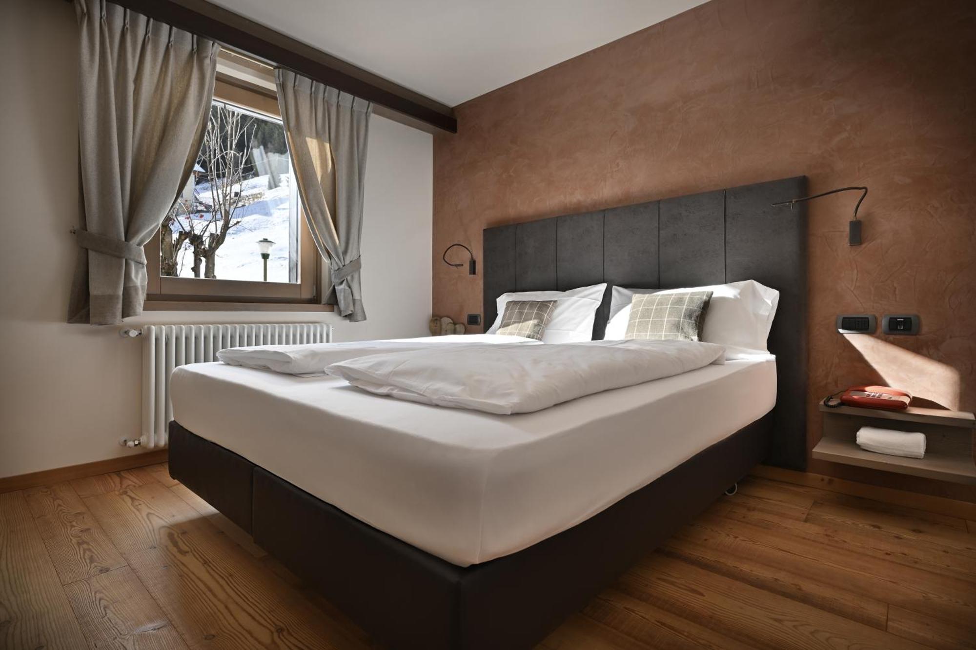 Hotel Cardo Isolaccia Eksteriør billede